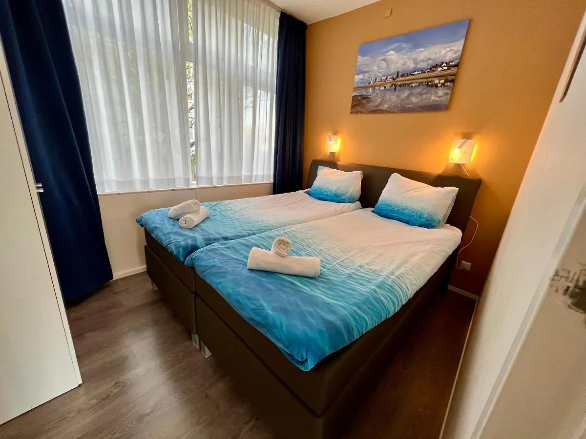 Appartement Reumann Holiday Apartments: De Schelp Zandvoort Nederland